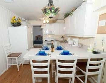 Anna Maria Beach Cottages Anna Maria Island Εξωτερικό φωτογραφία